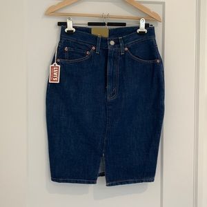 Levi’s Hight waisted skirt